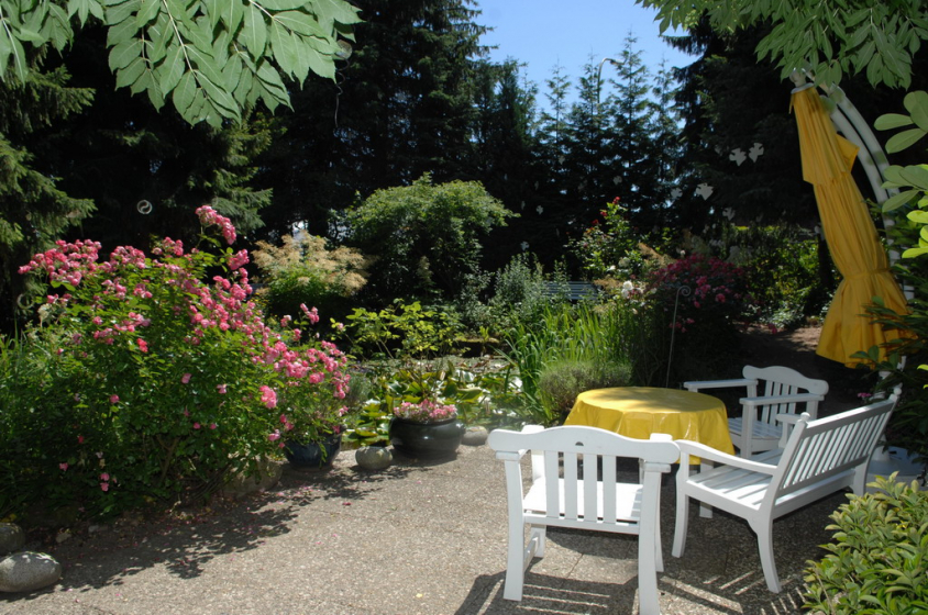 06. Rosenblatt Seniorensitz